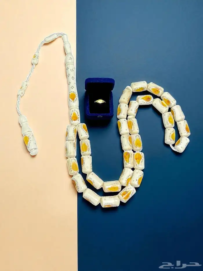 مزاد على خواتم فضة وأحجار كريمة   سبح فاخرة 13