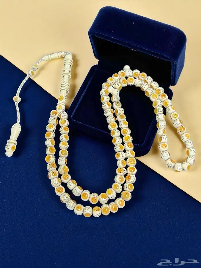 مزاد على خواتم فضة وأحجار كريمة   سبح فاخرة 11