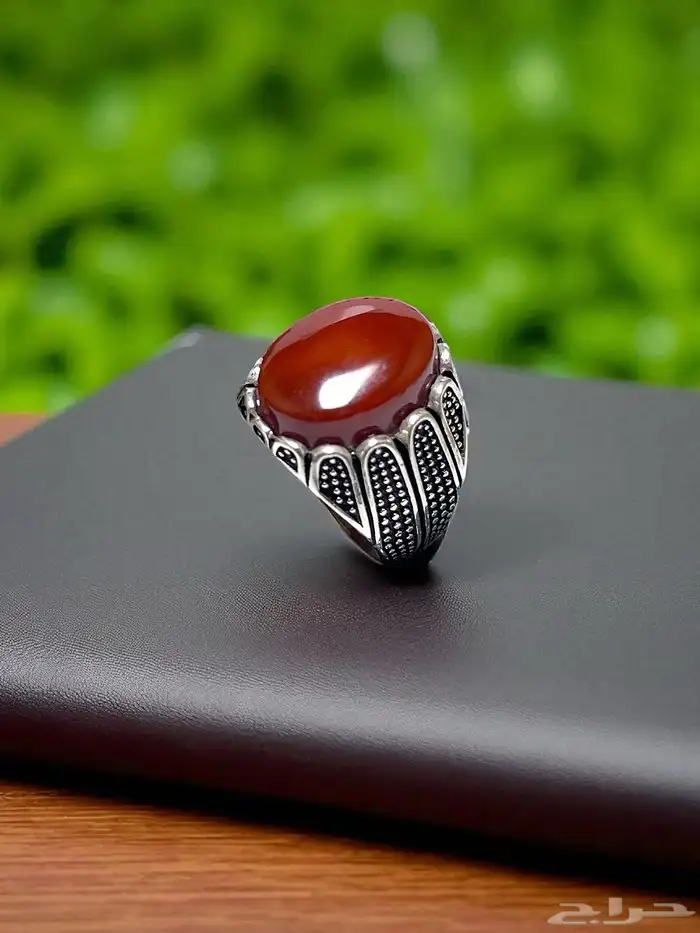 مزاد على خواتم فضة وأحجار كريمة   سبح فاخرة 2