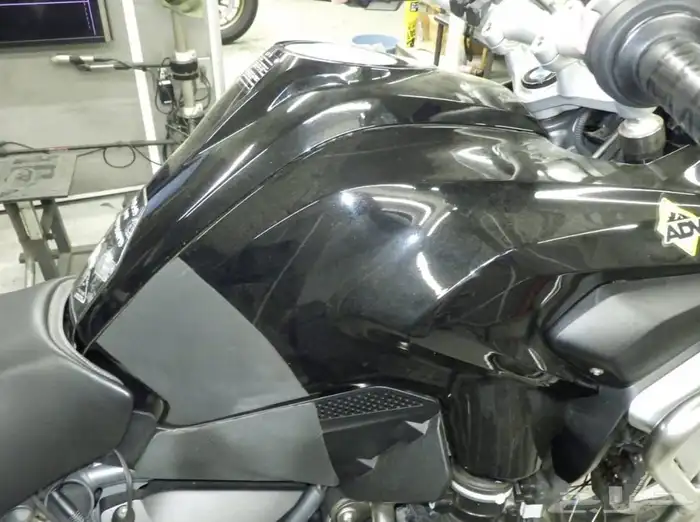 مندون حوادث BMW R1200GS موديل 2015 الممشى 54 الف 9