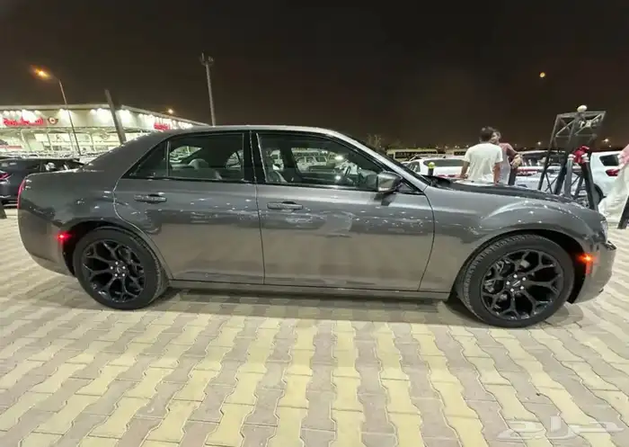 كرايزلر S300 موديل 2021 فل كامل خليجي 3