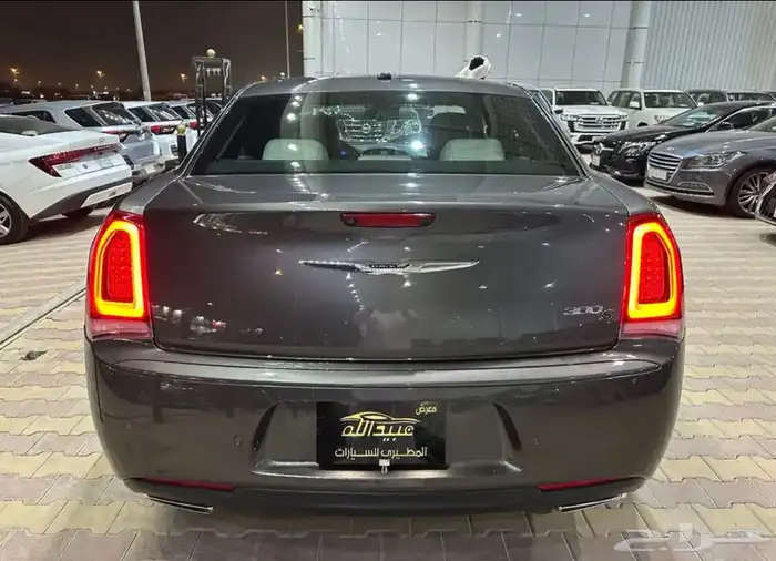 كرايزلر S300 موديل 2021 فل كامل خليجي 23