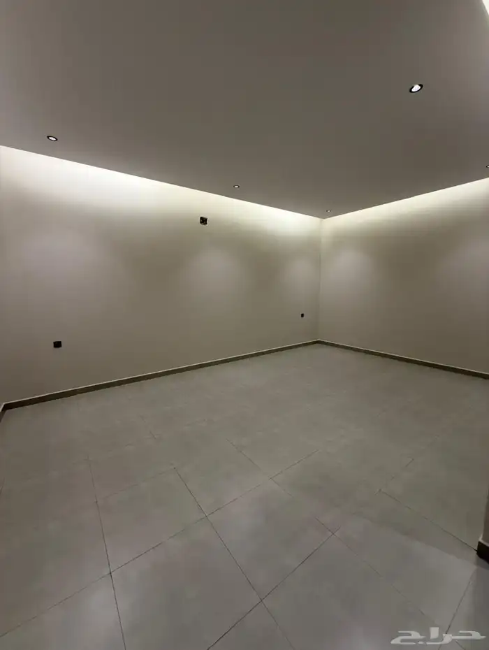 دور أرضي للبيع 4