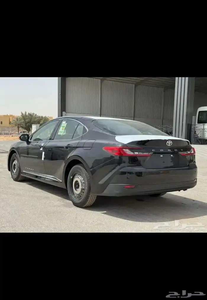 تويوتا كامري موديل 2025 5