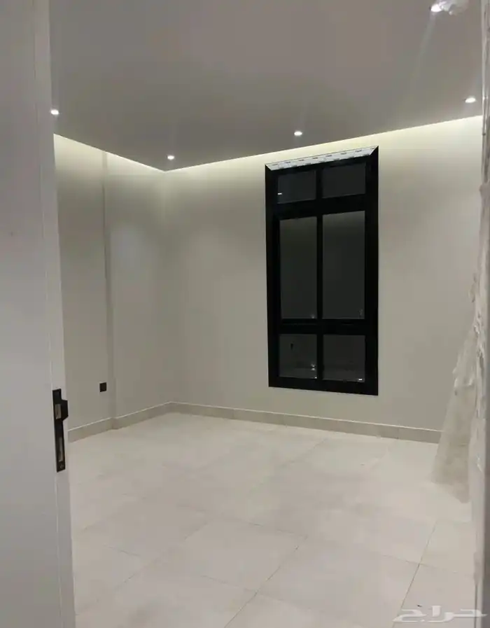 شقة 4 غرف حي سندس 35 الف 5
