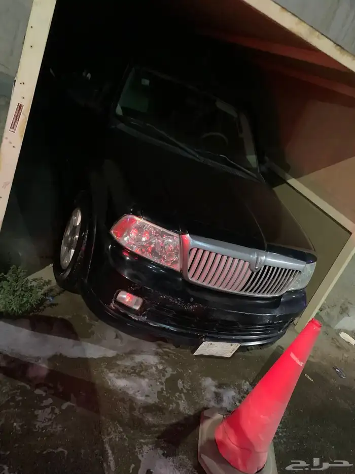 فورد نافجيتور جيب 2005 لنكون V8 ماشي 160 الف ك تقريبآ للبيع 0