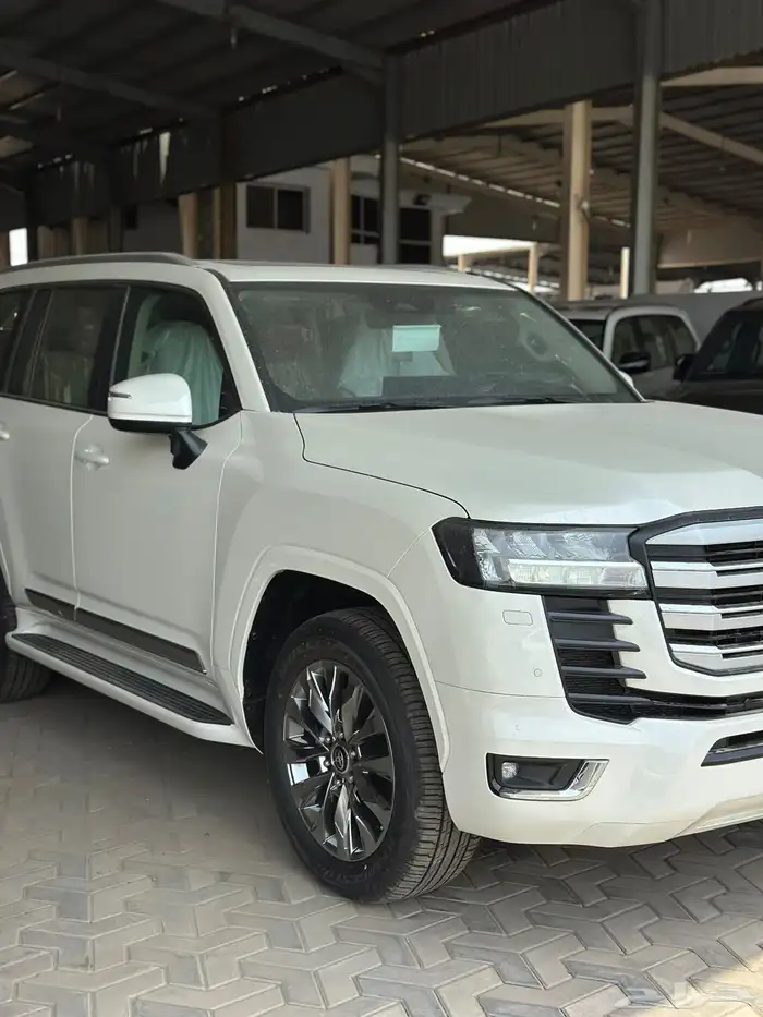 تويوتا GXR L4 2025 سعودي لوحة جديد 1