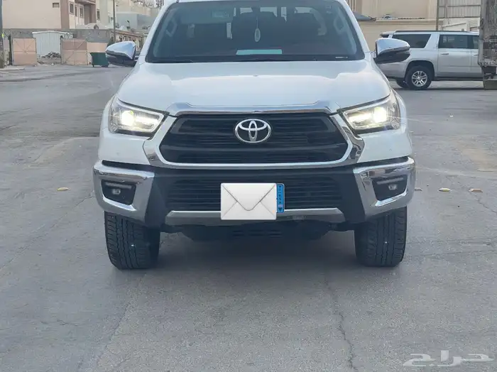 هايلوكس 2024 فل كامل مكينة 2800 CC ديزل 3