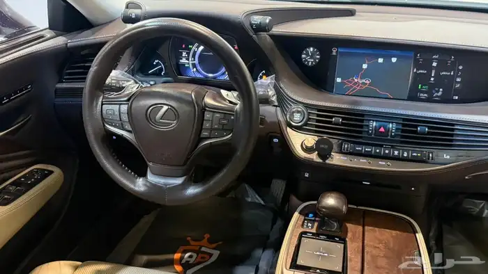 لكزس LS350 2018 بحالة نظيفة جدا 11