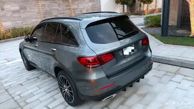 مرسيدس GLC 300   موديل 2022   فل أوبشن   وكالة index
