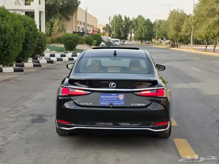 لكزس 2020 Es300h 6