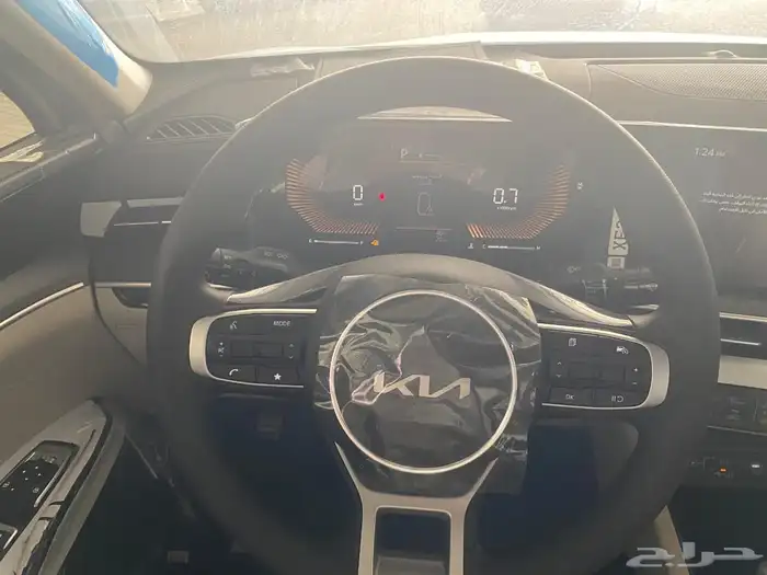 كيا K5 استاندر مطور 2025 18