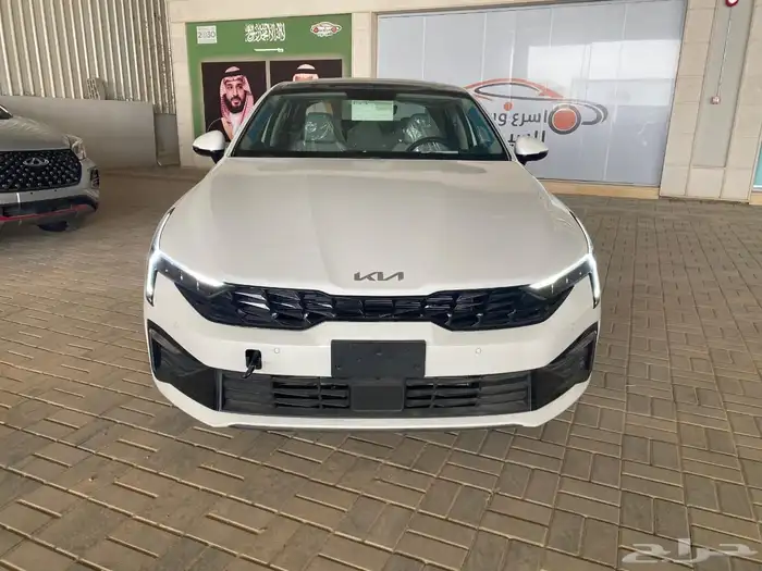 كيا K5 استاندر مطور 2025 1