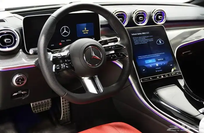 مرسيدس CLE300 كوبيه 2024 داخليه احمر بسعر مميز 5