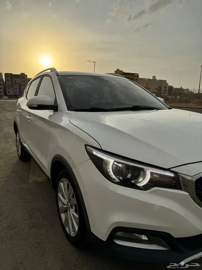 MG ZS 2019 نص فل 8