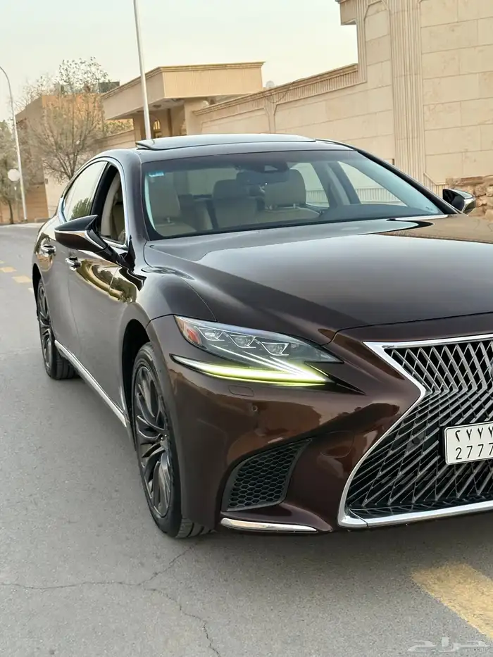 لكزس LS350 موديل 2018 عبداللطيف جميل بدي وكاله 31