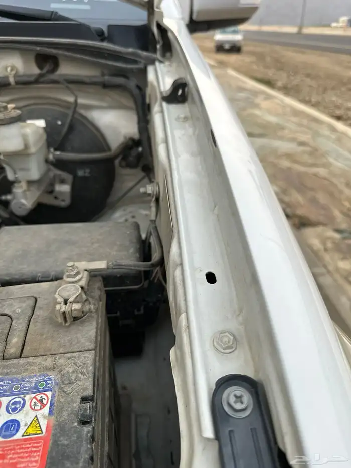 هايلوكس 2015 بنزين فل كامل ماشي 605 محايل عسير 26