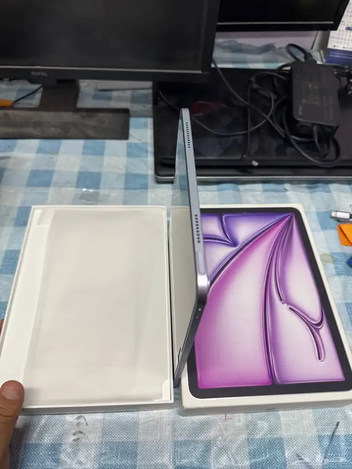 ايباد اير 11 انش الجيل السادس M2 iPad Air 6