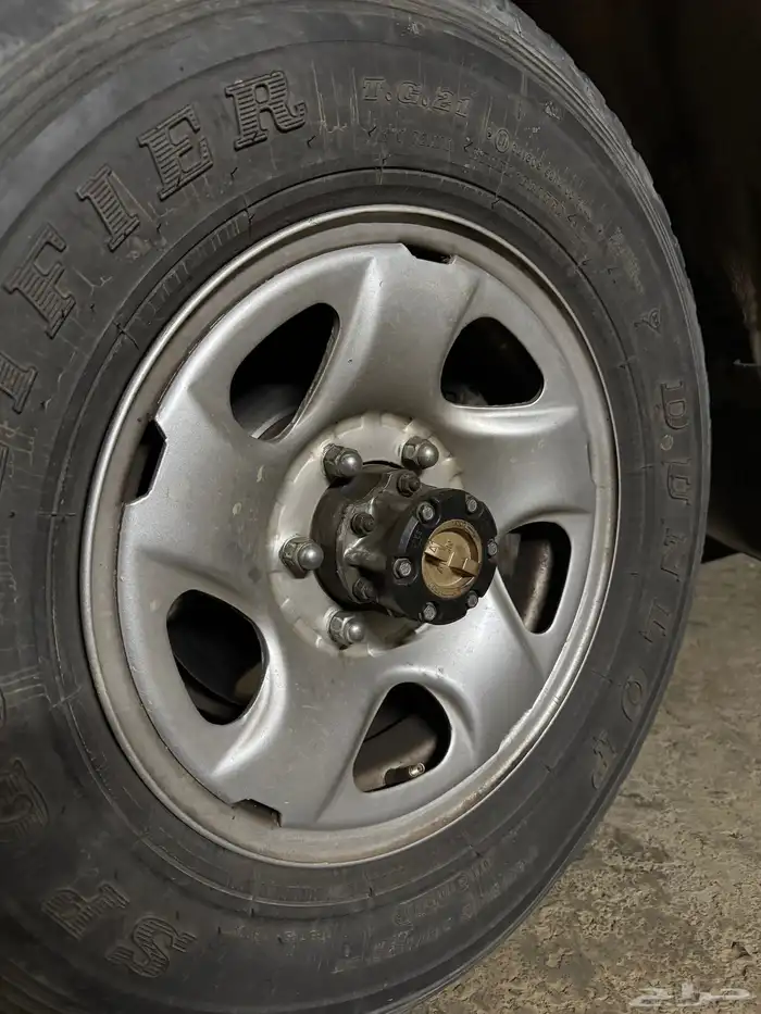 5جنوط 6 مسامير 0