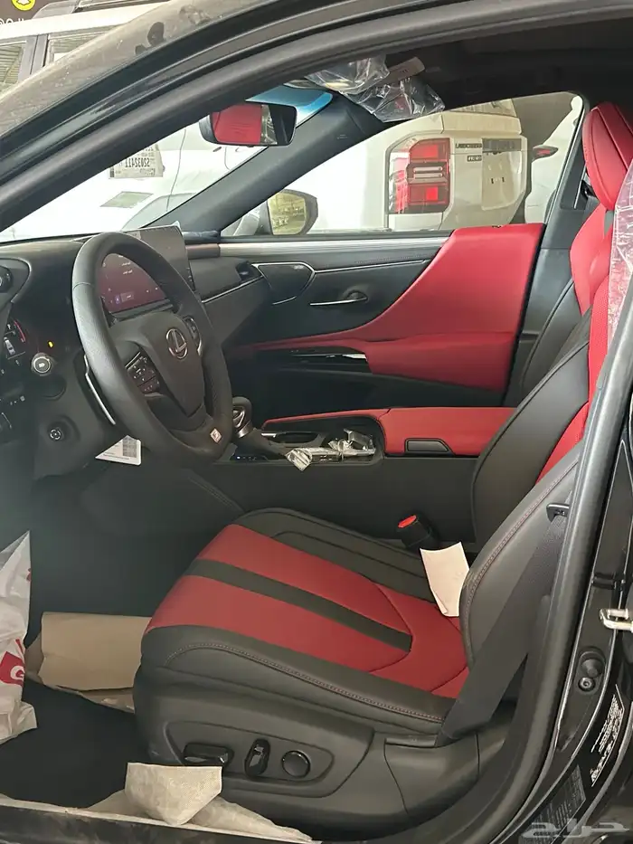 لكزس ES350FF بنزين لون اسود سعودي 13