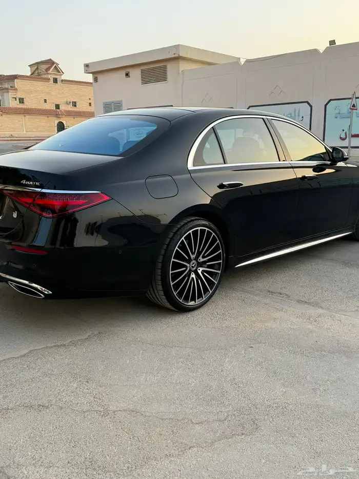 مرسيدس S450 الجوهره مخزن 2023 جفالي فل كامل 9