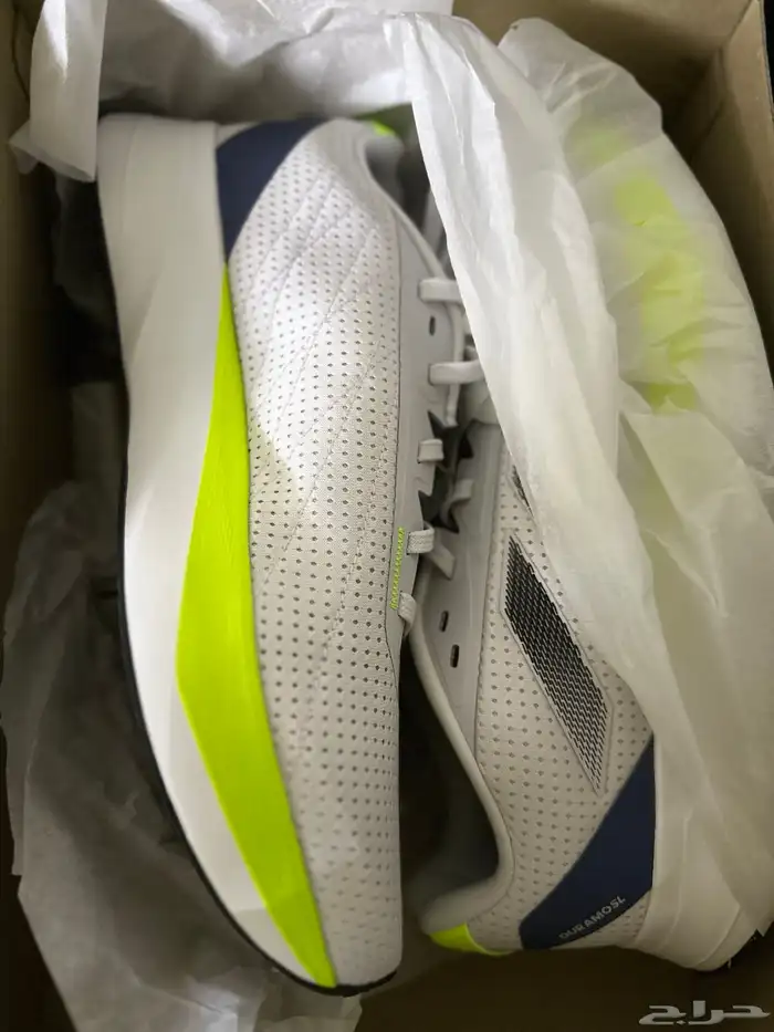 شوز اديداس ابيض 2