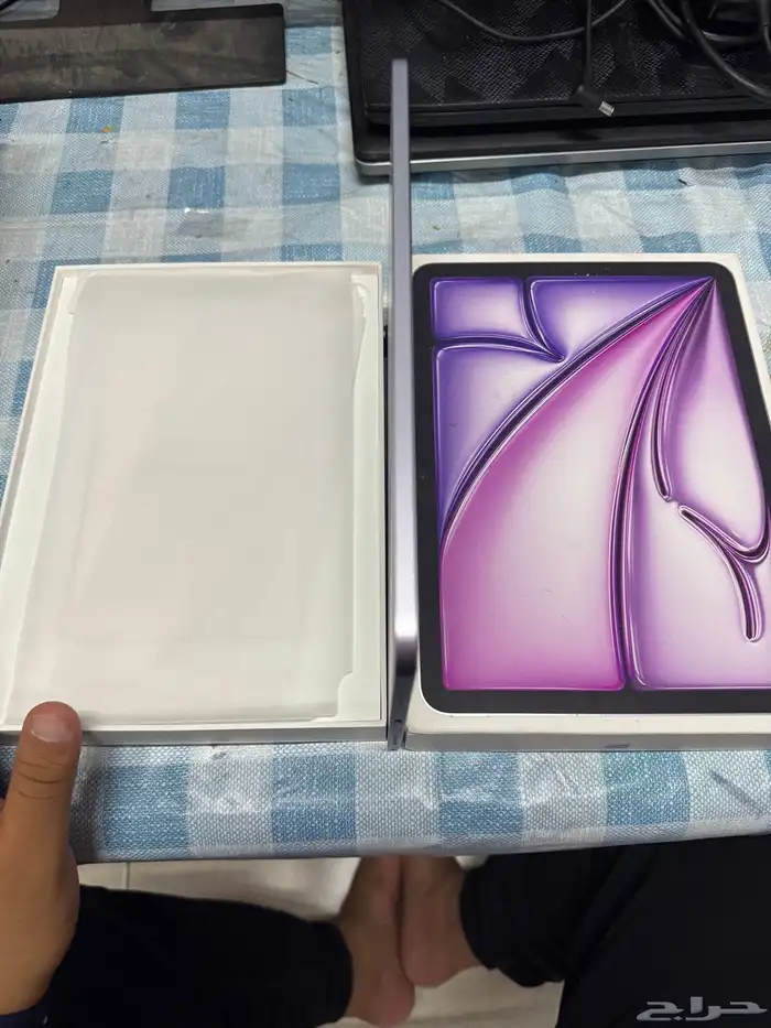 ايباد اير 11 انش الجيل السادس M2 iPad Air 8