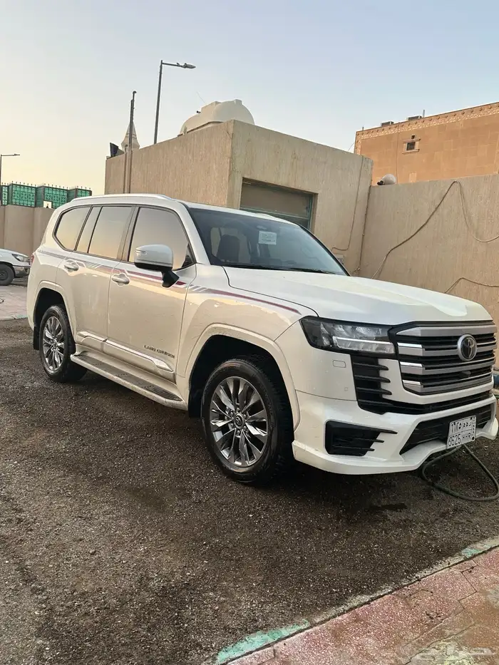 للبيع لاندكروز 2025 L3 2