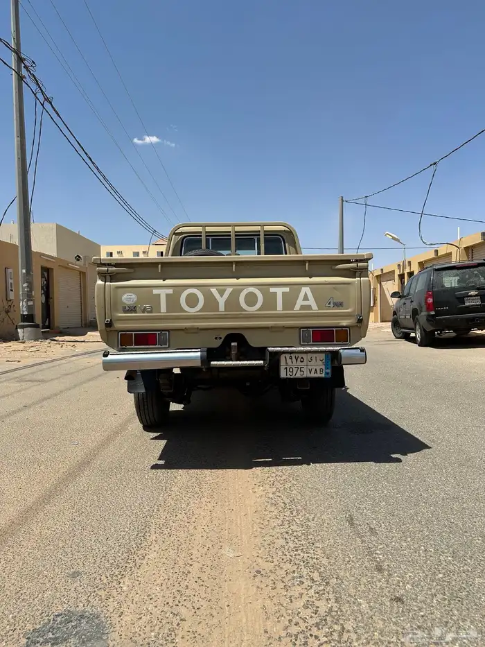 للبيع جيب شاص 16 بودي وكاله محركات شرط 8