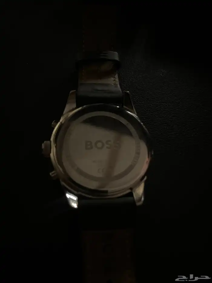 ساعه boss 1