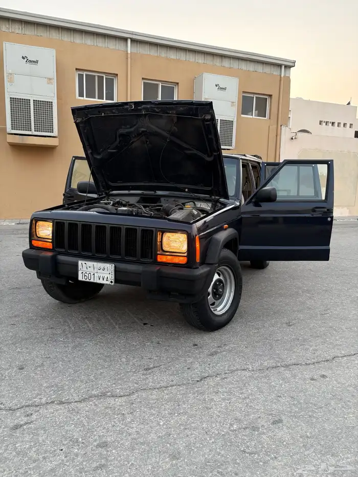 للبيع جيب شروكي 1997 9