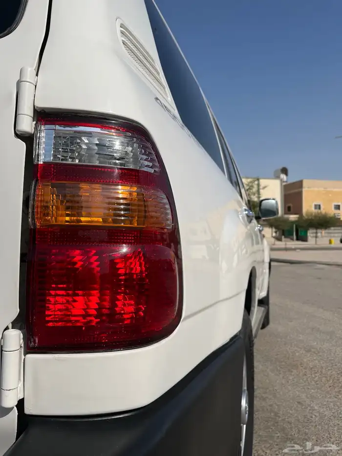 تيوتا 2000 11