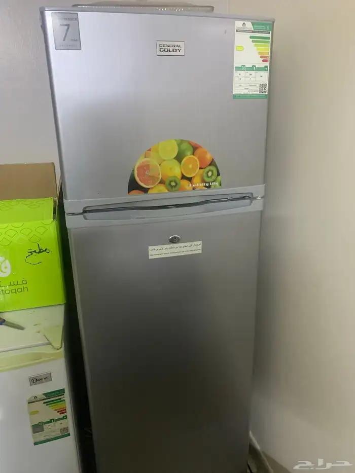ثلاجه للبيع 0