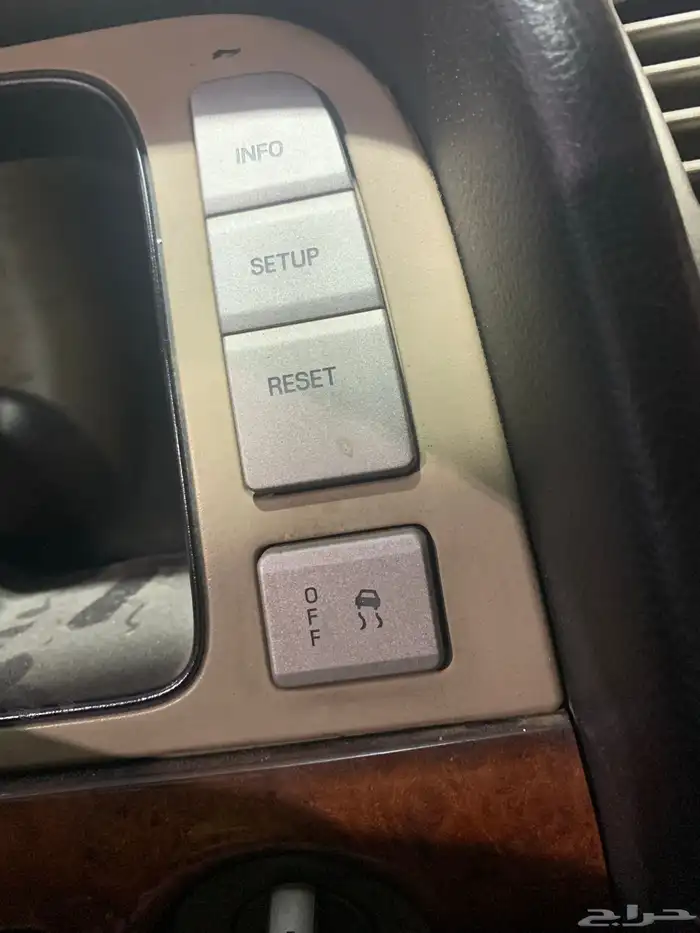 فورد نافجيتور جيب 2005 لنكون V8 ماشي 160 الف ك تقريبآ للبيع 38