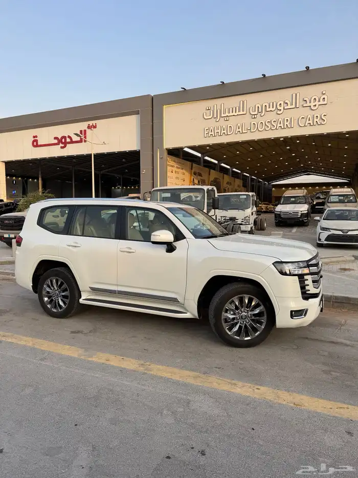 لاندكروزر 2024 بنزين L4 بدي ومحركات شبه جديد ( تم البيع ) 11