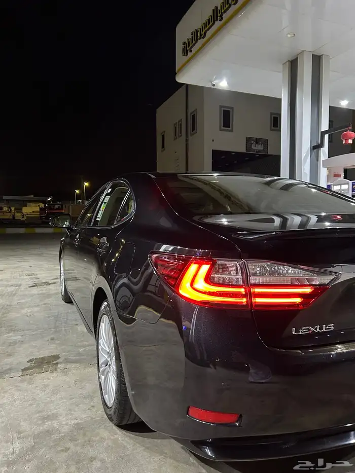 لكزس ES 350 2017 اسود 7