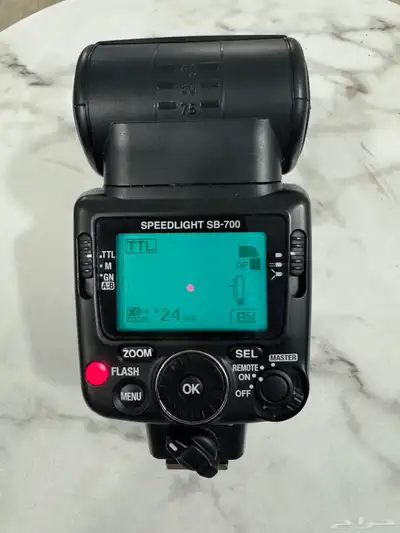 فلاش كاميرا نيكون Nikon SPEEDLIGHT SB-700 index