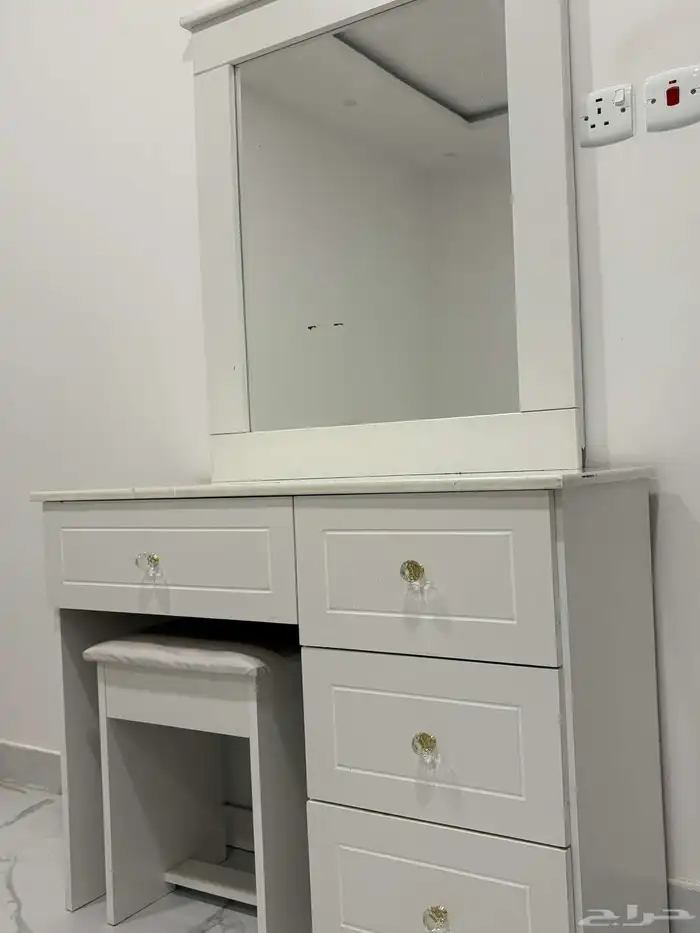 غرفه للبيع 2