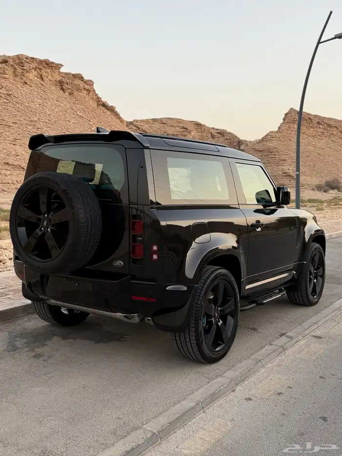ديفندر 2022 HSE 5