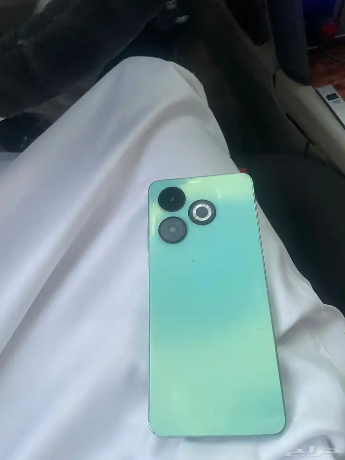 جوال للبيع اللهم بس يبغاله شاشه تغير 0