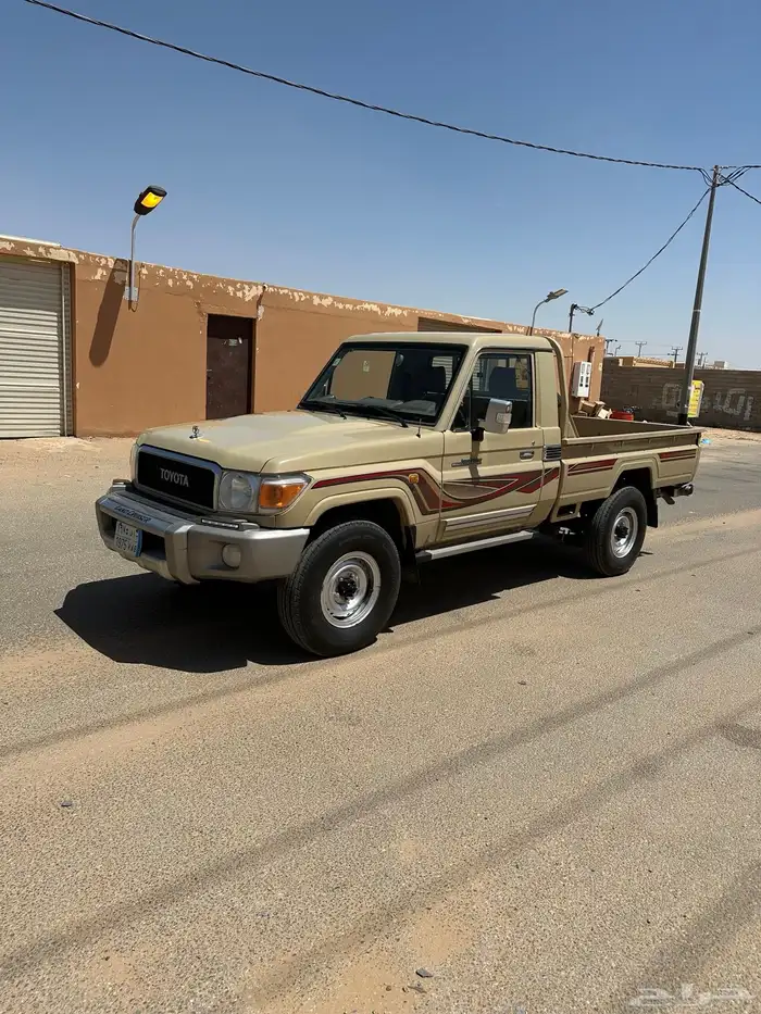 للبيع جيب شاص 16 بودي وكاله محركات شرط 0