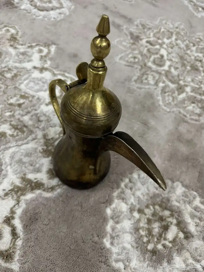 دله قديمه جدا عمرها فوق 30 3