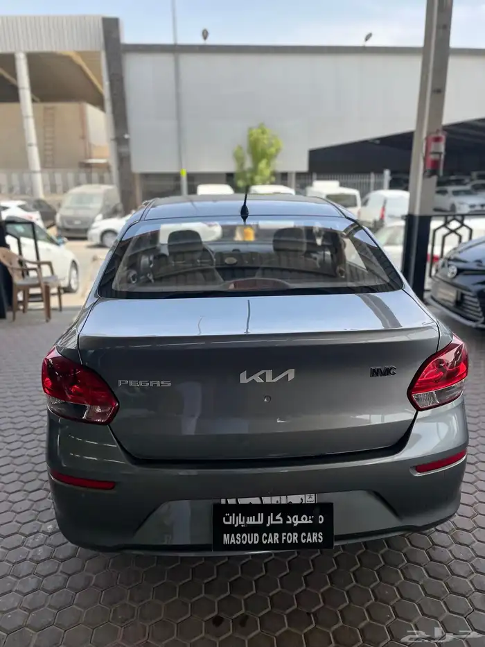 كيا بيجاس 2023 18