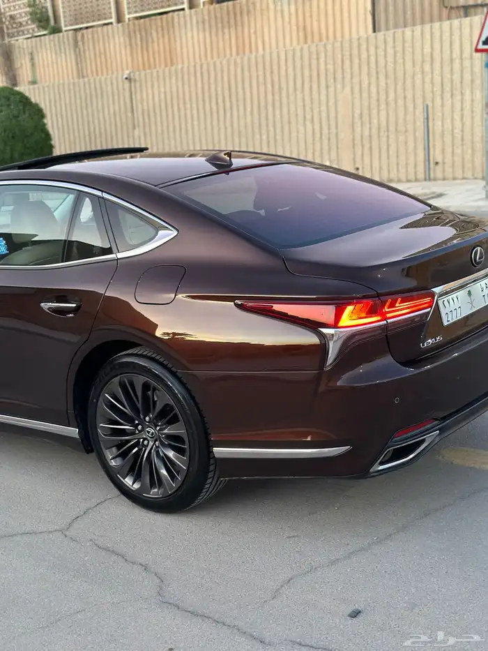 لكزس LS350 موديل 2018 عبداللطيف جميل بدي وكاله 38