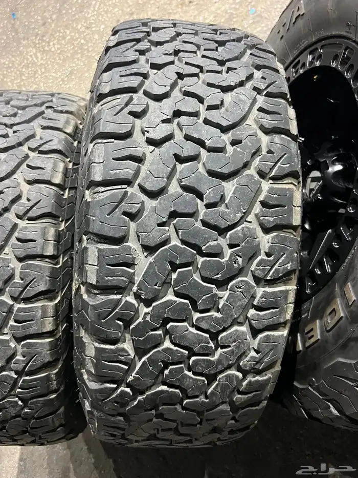 جنوط فيولا مقاس 17 اسود مع كفرات حجرية ود وأي نضيفه بالمره 4