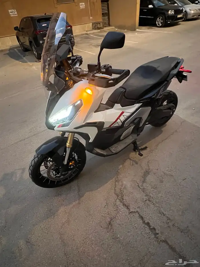 Honda X-ADV 750cc 1