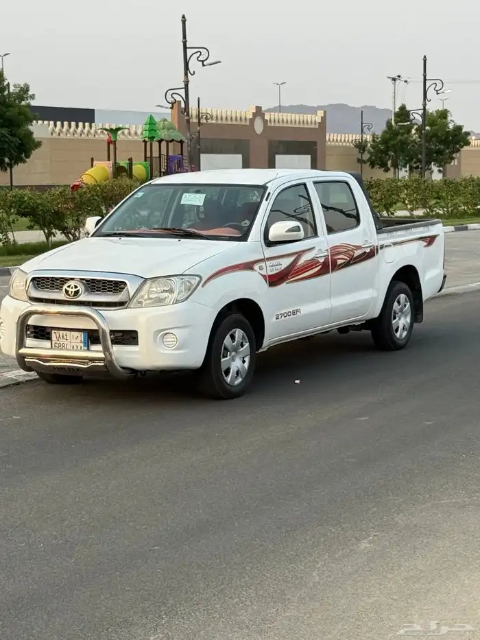 هايلكس 2010 فل كامل 0