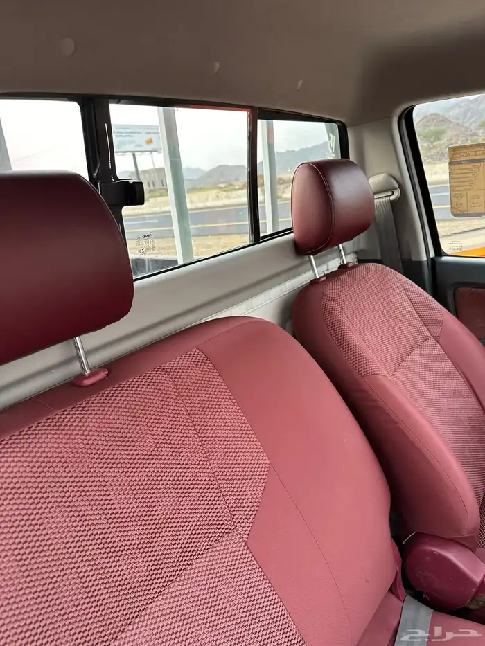 هايلوكس 2015 بنزين فل كامل ماشي 605 محايل عسير 16