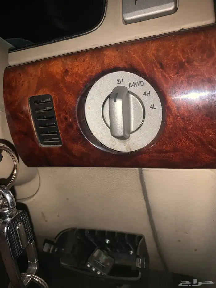 فورد نافجيتور جيب 2005 لنكون V8 ماشي 160 الف ك تقريبآ للبيع 39