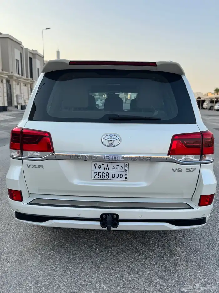 للبيع VXR موديل 2017 . 5 7 9